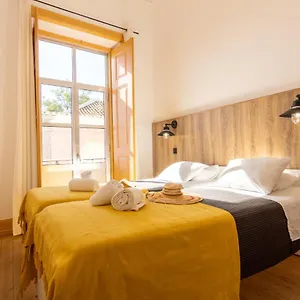 Growin Digital Nomads Albergue Faro