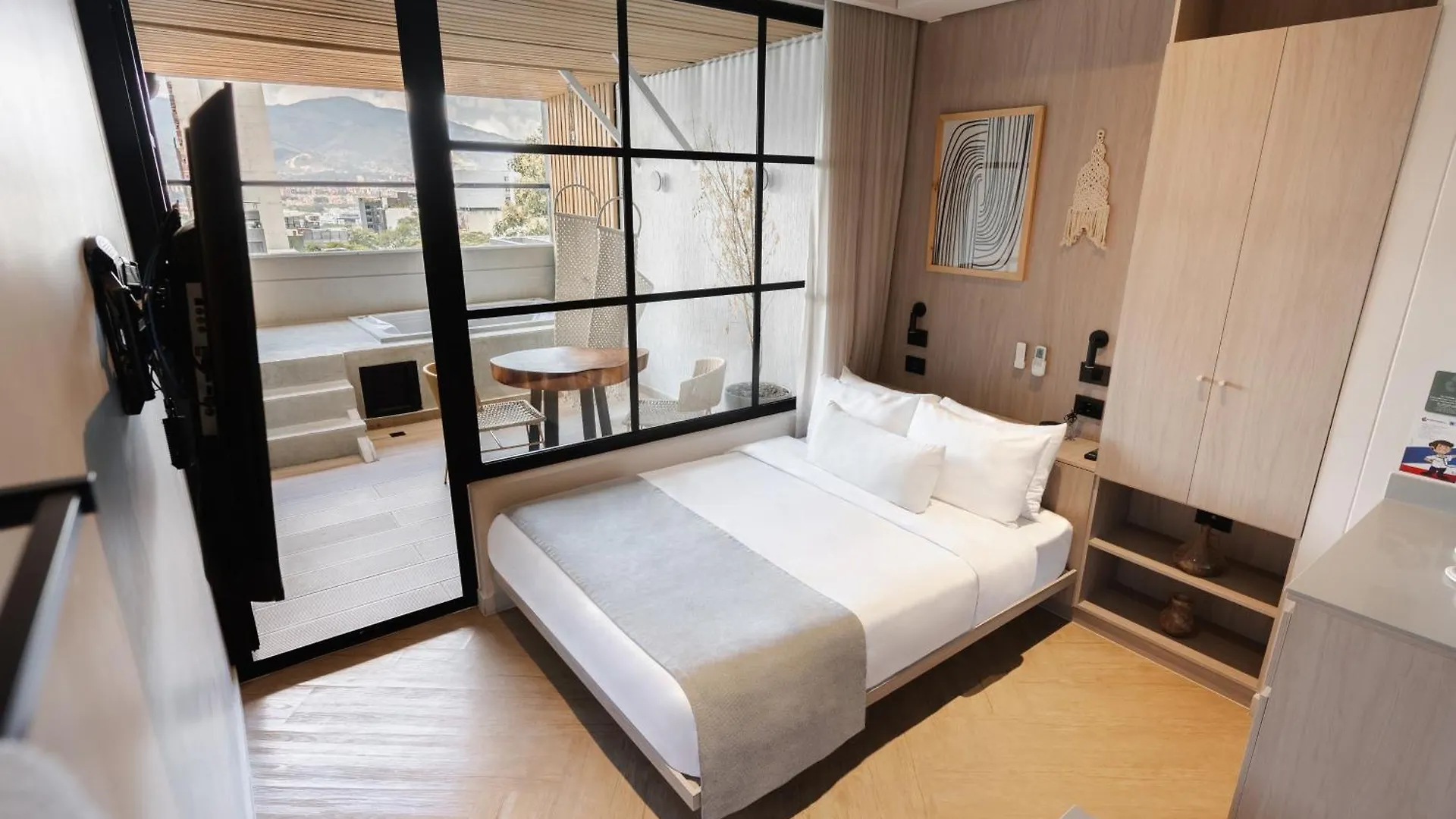 Hotel Nakua Stay & Work Medellín