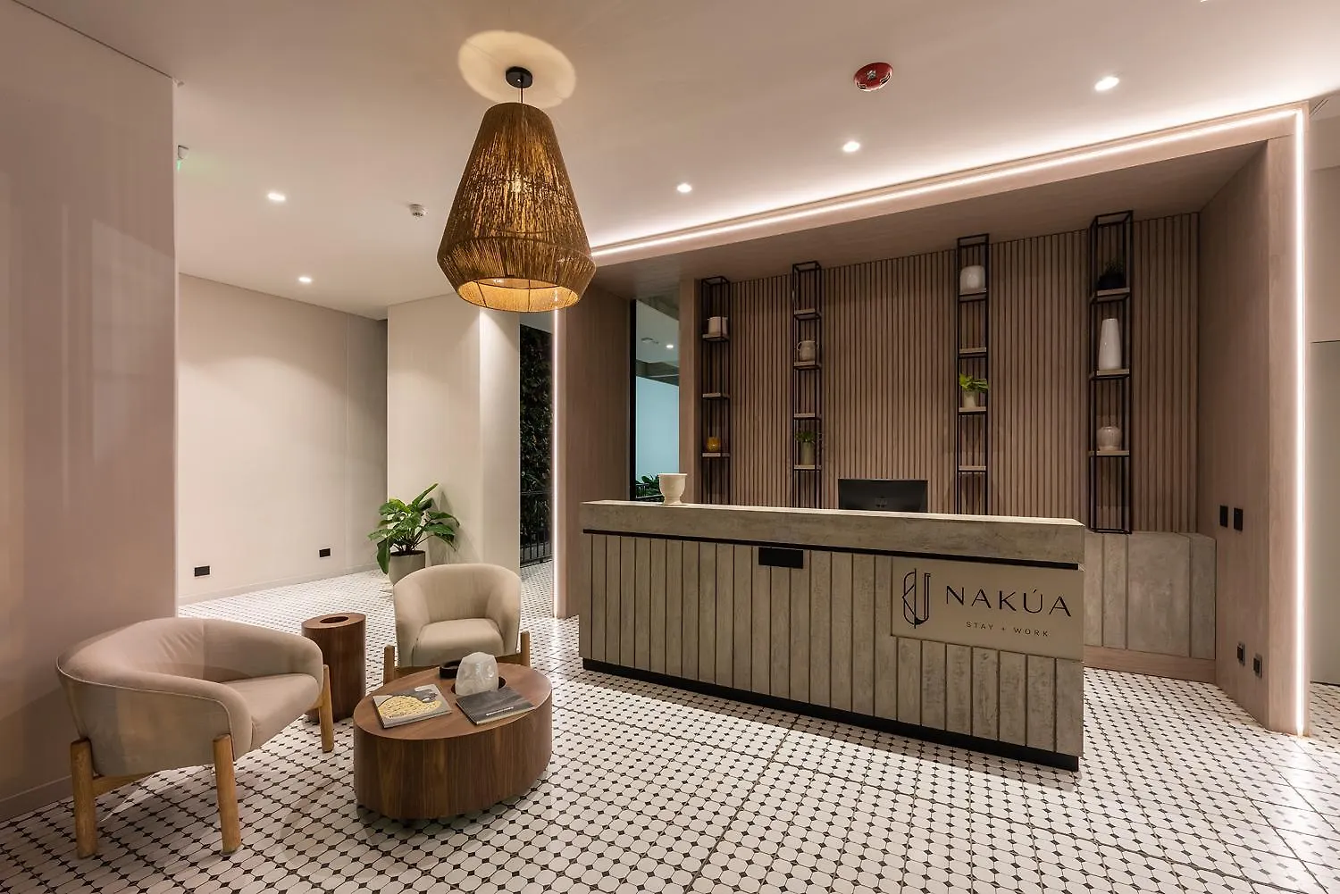 Nakua Stay & Work Medellin Hotel